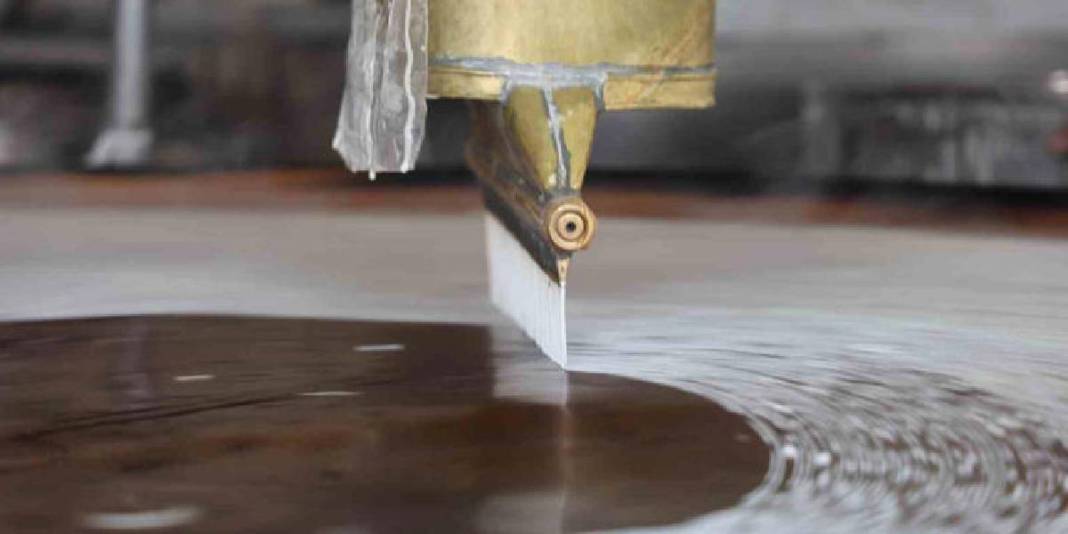 45 yıllık bakır tepsi geleneğiyle pişiyor: Kilosu 180 TL 6